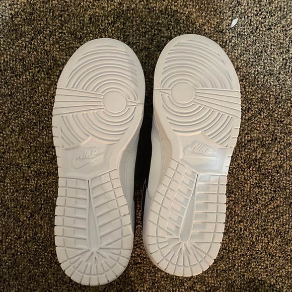 Nike Dunk Low Reverse Panda - Picture 6 of 7